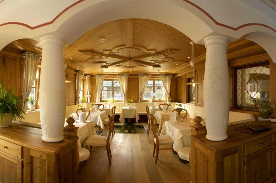 קאסטלרוטו Hotel Castel Oswald Von Wolkenstein מראה חיצוני תמונה